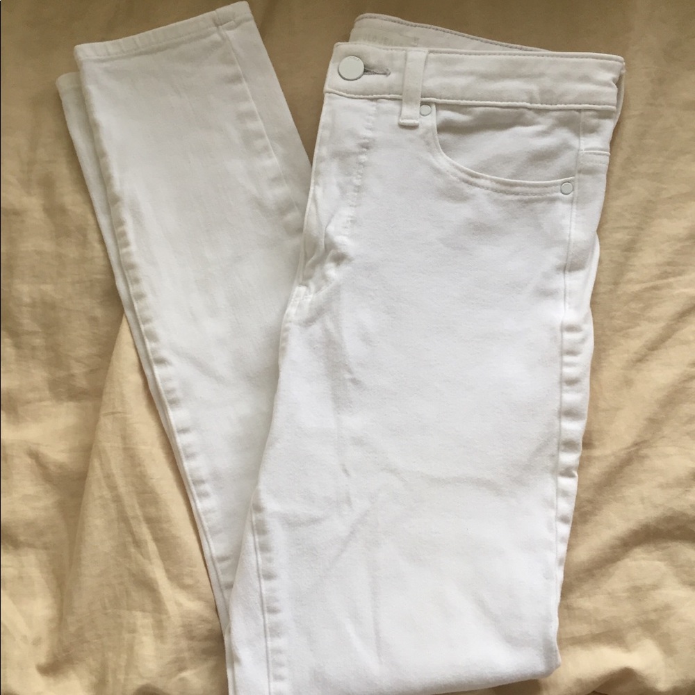 UNIQLO High Rise Skinny Jeans
